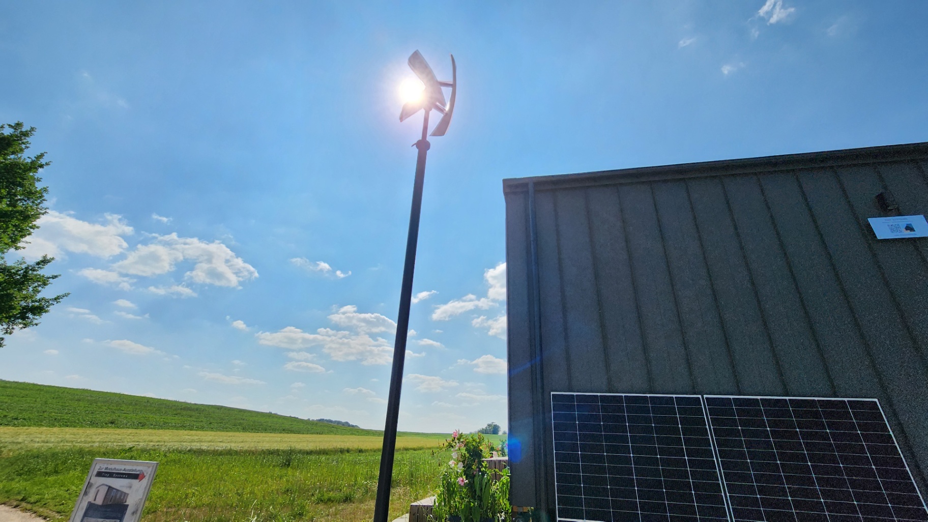 Windrose Bild 07 – Windrose und Photovoltaik am Gebäude